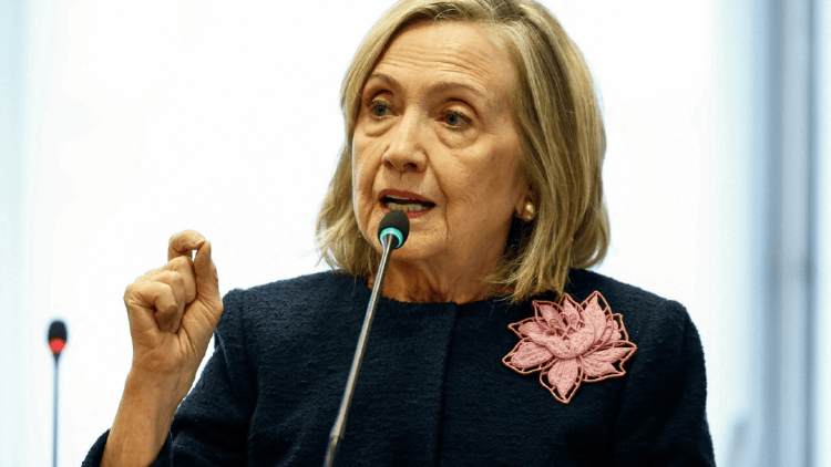 罕见<strong></p>
<p>新华百货股票</strong>！昔日政敌希拉里高度赞扬特朗普：我真心的