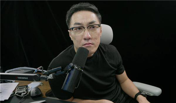 王自如曝格力高管工资7位数<strong></p>
<p>股票论坛网</strong>，再回应“不看工资条”