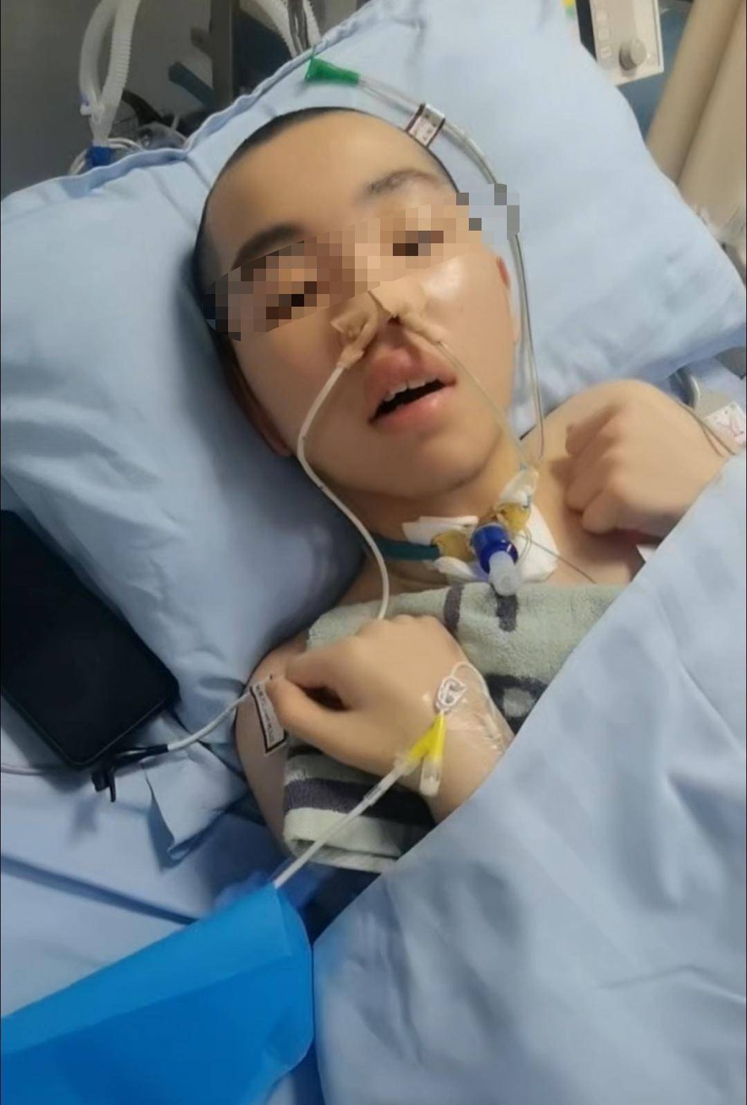 14岁男生嬉闹时被女同学打中左胸后瘫痪 家属:女孩父母为残疾人<strong></p>
<p>英特尔股票</strong>,后续费用无着落