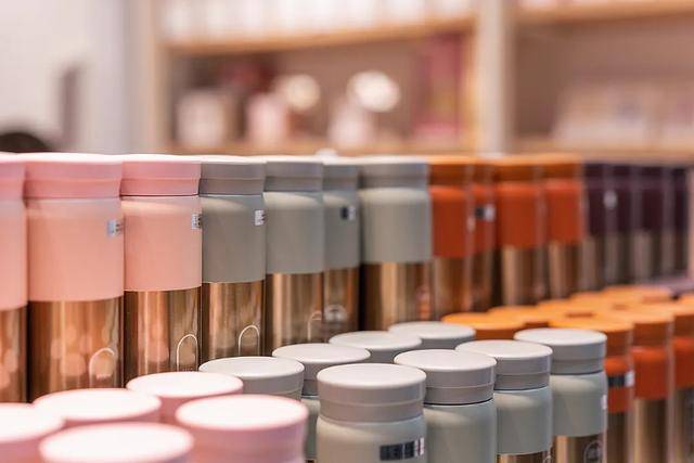 这种保温杯别再用了<strong></p>
<p>英特尔股票</strong>,可能引发慢性中毒