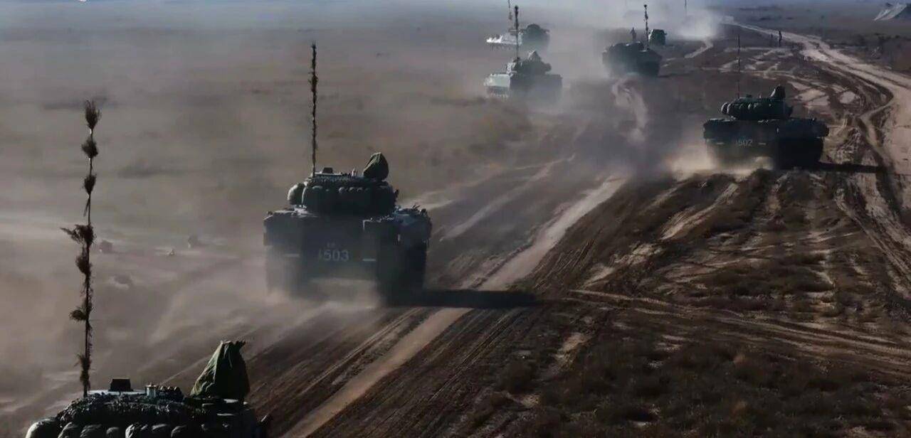 大场面！机器狗、无人机开路<strong></p>
<p>奇安信股票</strong>，实兵对抗演练画面公布