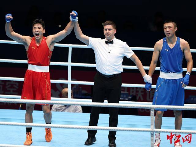 全运会拳击男子80公斤级决赛<strong></p>
<p>七匹狼股票</strong>，王小保夺冠！