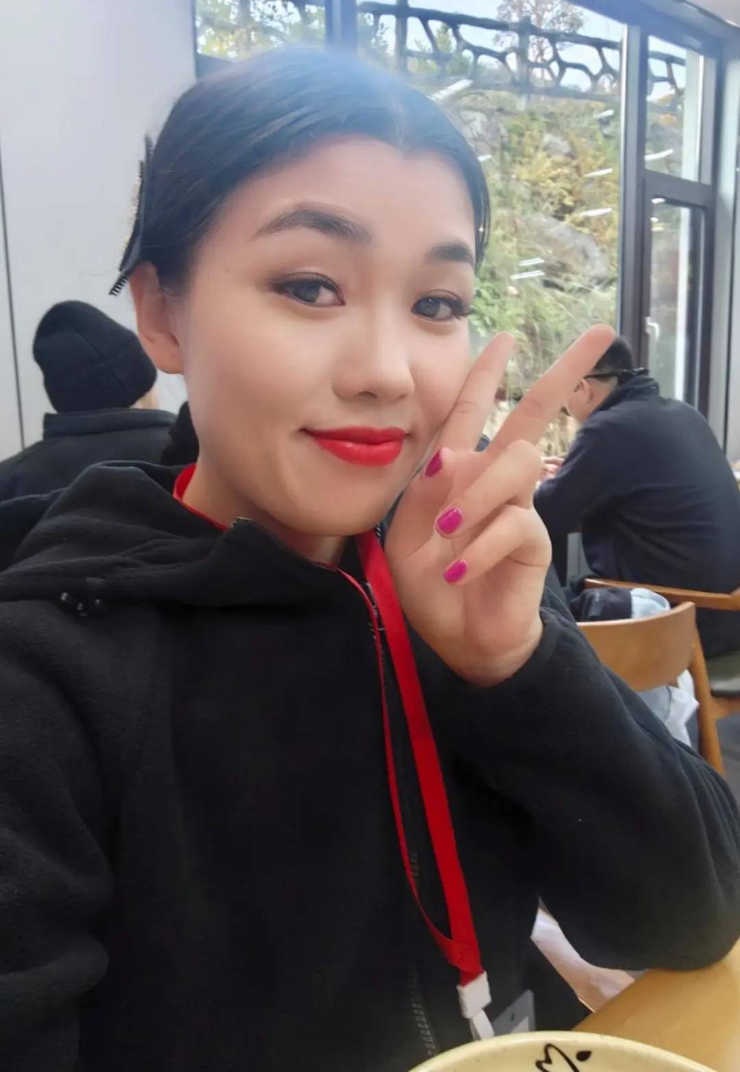 七星山荒野求生热门选手“冷美人”退赛：被紧急送医后诊断为营养不良<strong></p>
<p>龙湖股票</strong>，体检未通过