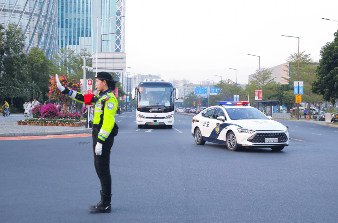 提醒！今日下午<strong></p>
<p>鄂尔多斯股票</strong>，宝安这些路段将封闭、管制→