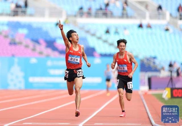 全运会丨蒋发坤夺得田径男子10000米冠军