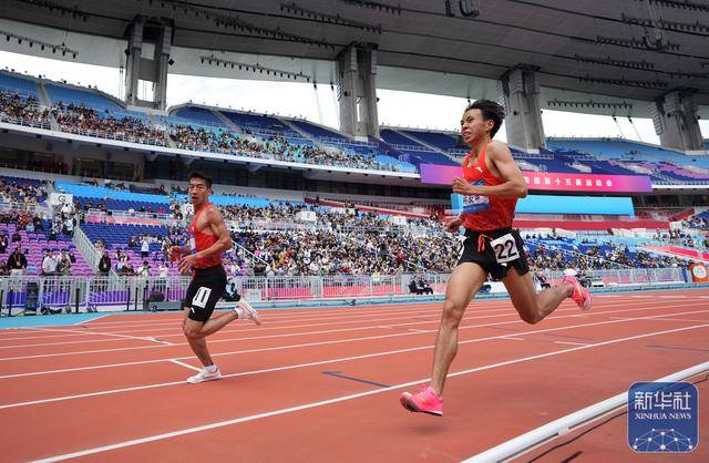 全运会丨蒋发坤夺得田径男子10000米冠军