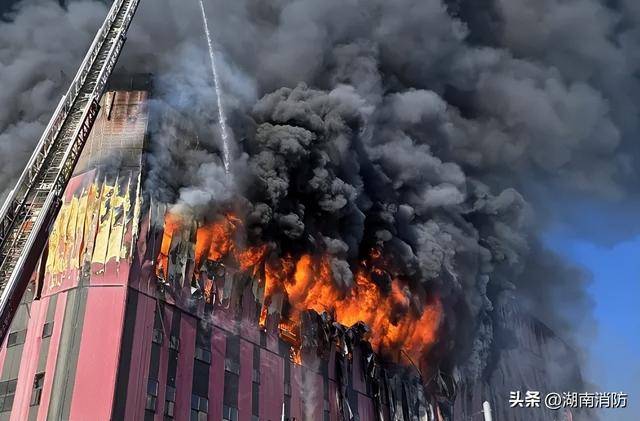 火光冲天！超大物流中心大火烧了60小时！超1000万件衣鞋被烧毁