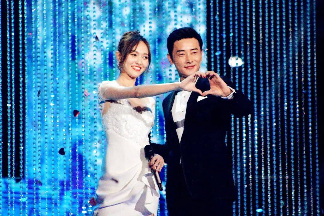 曝内娱著名恩爱夫妻已离婚<strong></p>
<p>中海达股票</strong>,演员“唐嫣 罗晋”冲上热搜,天眼查显示两人无商业关联