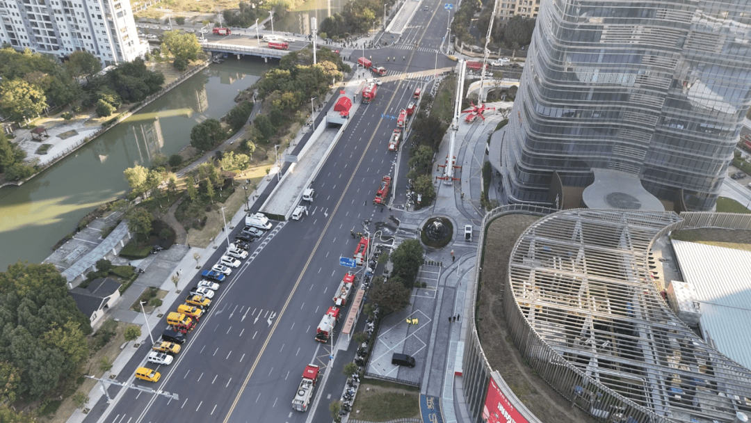 直击339米温州第一高楼“灭火救援现场”<strong></p>
<p>新北洋股票</strong>，多部门紧急联动“以练促战”！