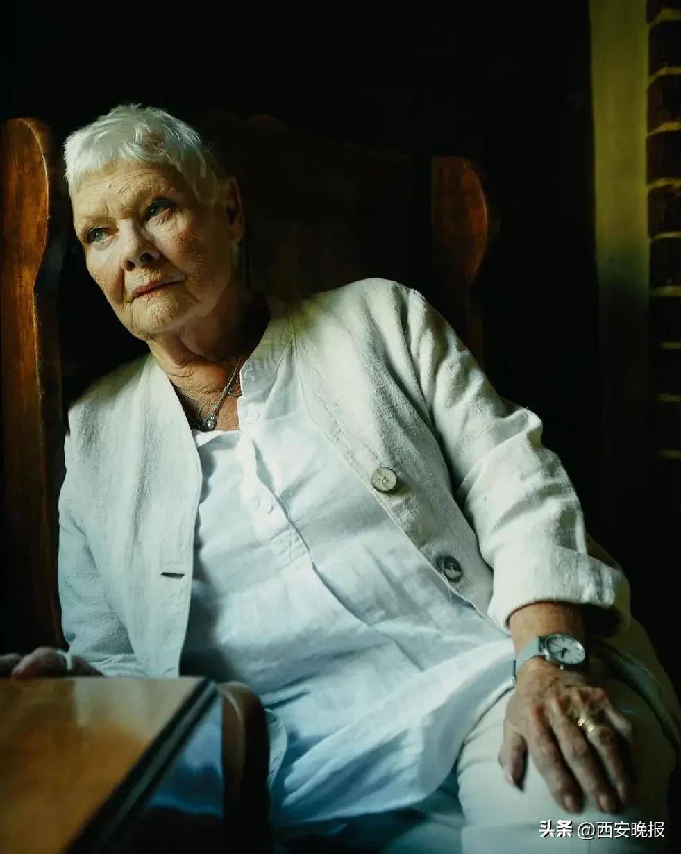 著名女演员放弃演戏！疾病恶化<strong></p>
<p>华新水泥股票</strong>，已认不出任何人