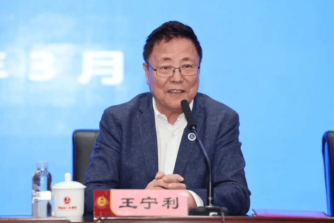 签约“医”字号重点项目103个<strong></p>
<p>华新水泥股票</strong>,中原医学科学城晒出“成绩单”