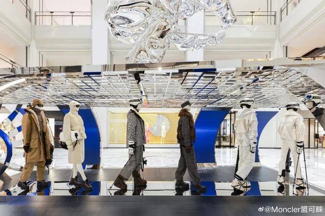 中产最爱的羽绒服<strong></p>
<p>华新水泥股票</strong>,忽然卖不动了?