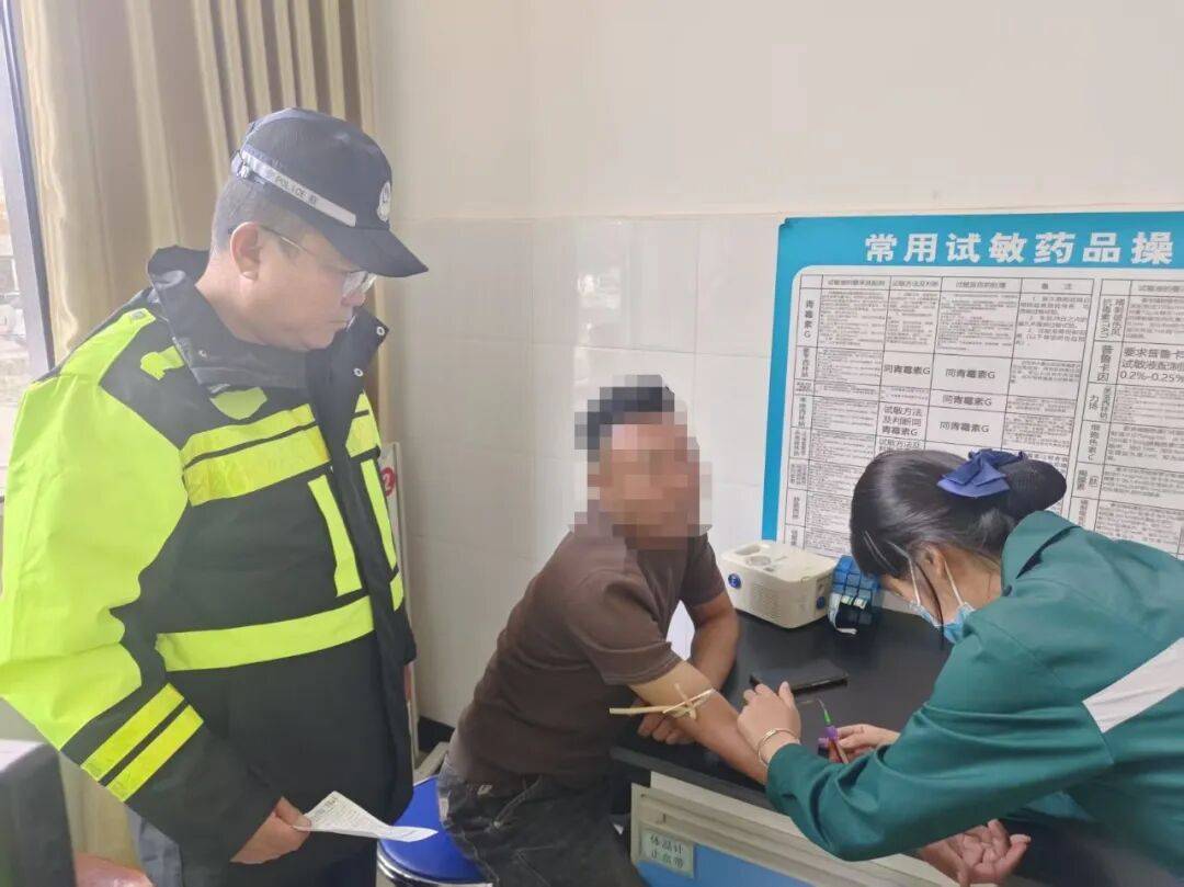 “我根本没反应过来!”刚下车就被撞倒<strong></p>
<p>中船防务股票</strong>,人都懵了