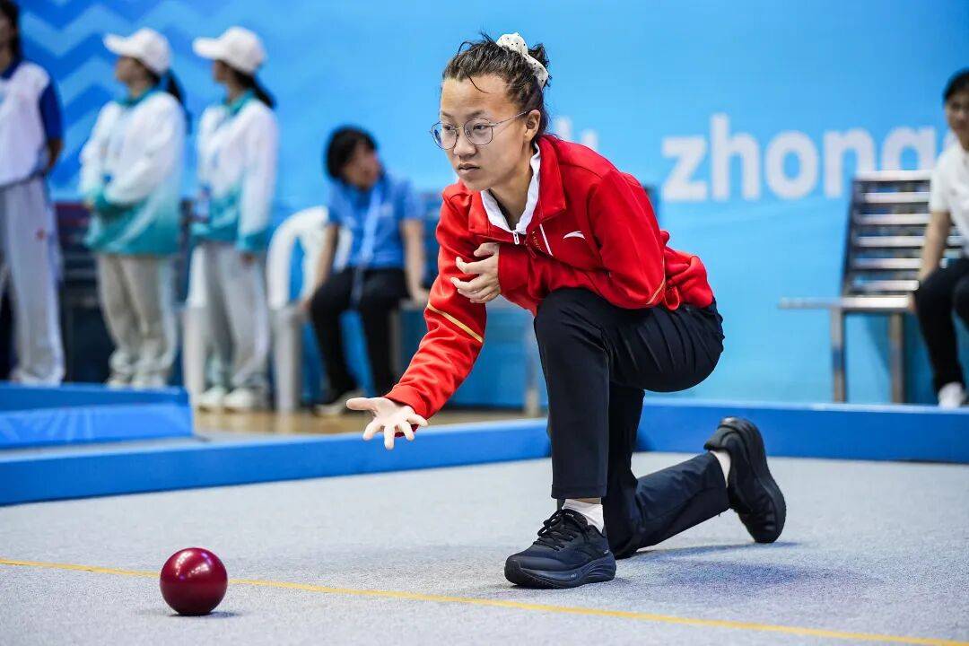 喜报:<strong></p>
<p>天音控股股票</strong>我市特奥滚球队在全国残运会上斩获1金1银5铜