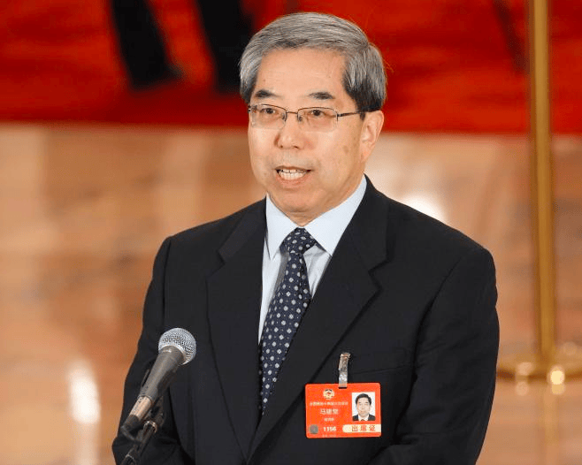 怎么看消费品以旧换新补贴金额调整<strong></p>
<p>碧水源股票</strong>？对话全国政协常委马建堂